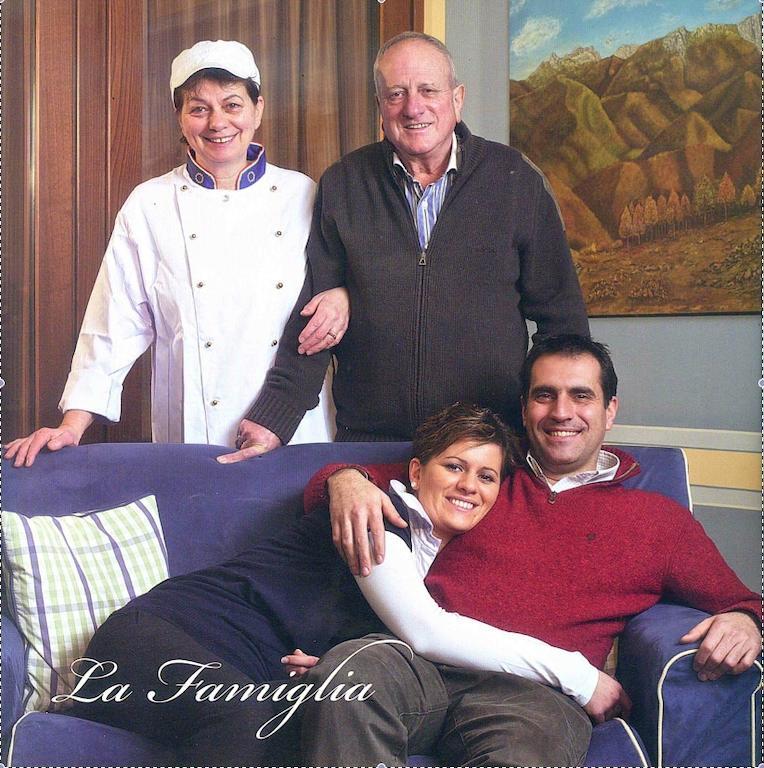 Hotel Ristorante La Lanterna กัสเตลนูโอโว ดี การ์ฟาญานา ภายนอก รูปภาพ